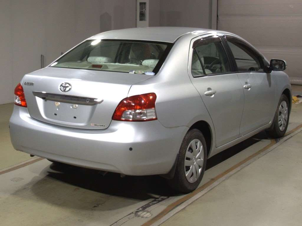 2009 Toyota Belta SCP92[1]