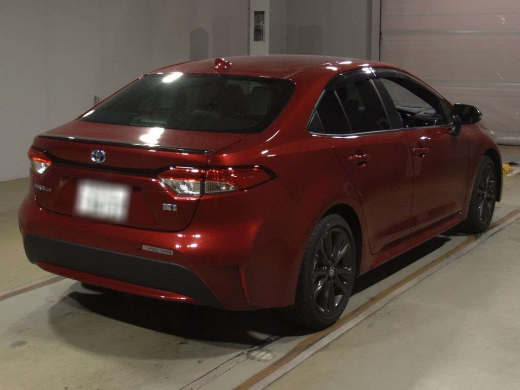 2022 Toyota Corolla Sedan ZWE219[1]