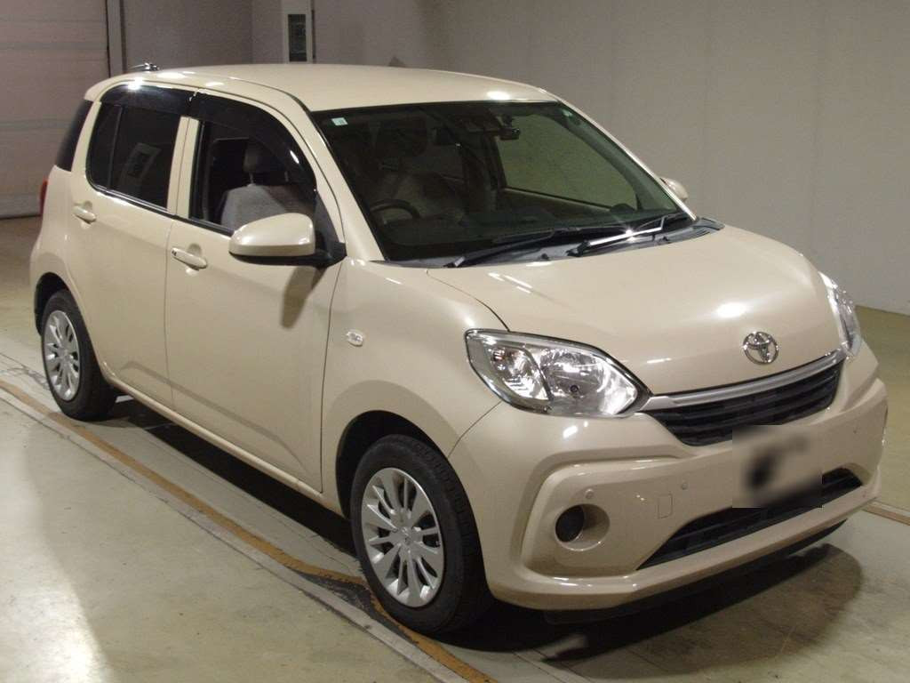 2020 Toyota Passo M700A[2]