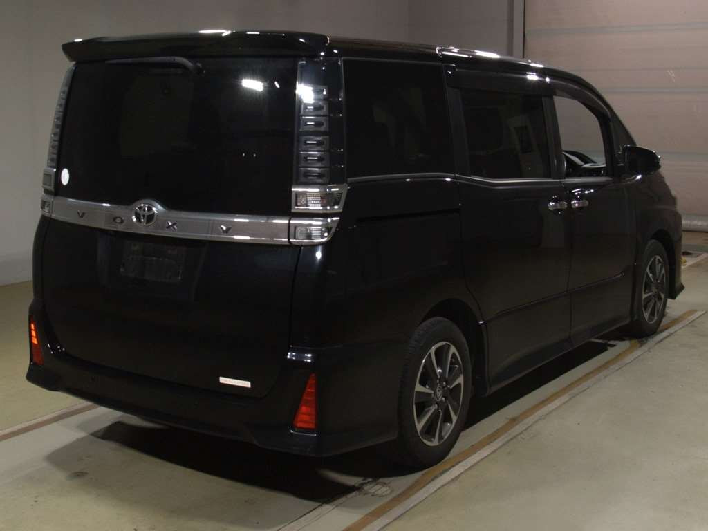 2021 Toyota Voxy ZRR80W[1]