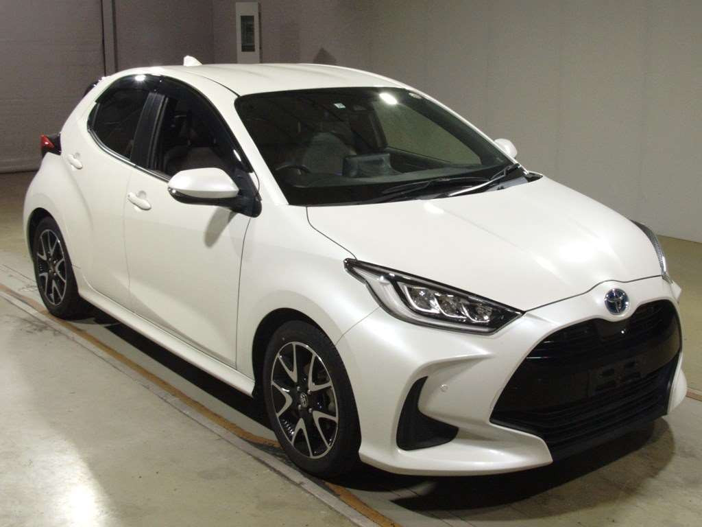 2021 Toyota YARIS MXPH10[2]