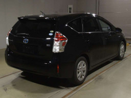 2016 Toyota Prius alpha