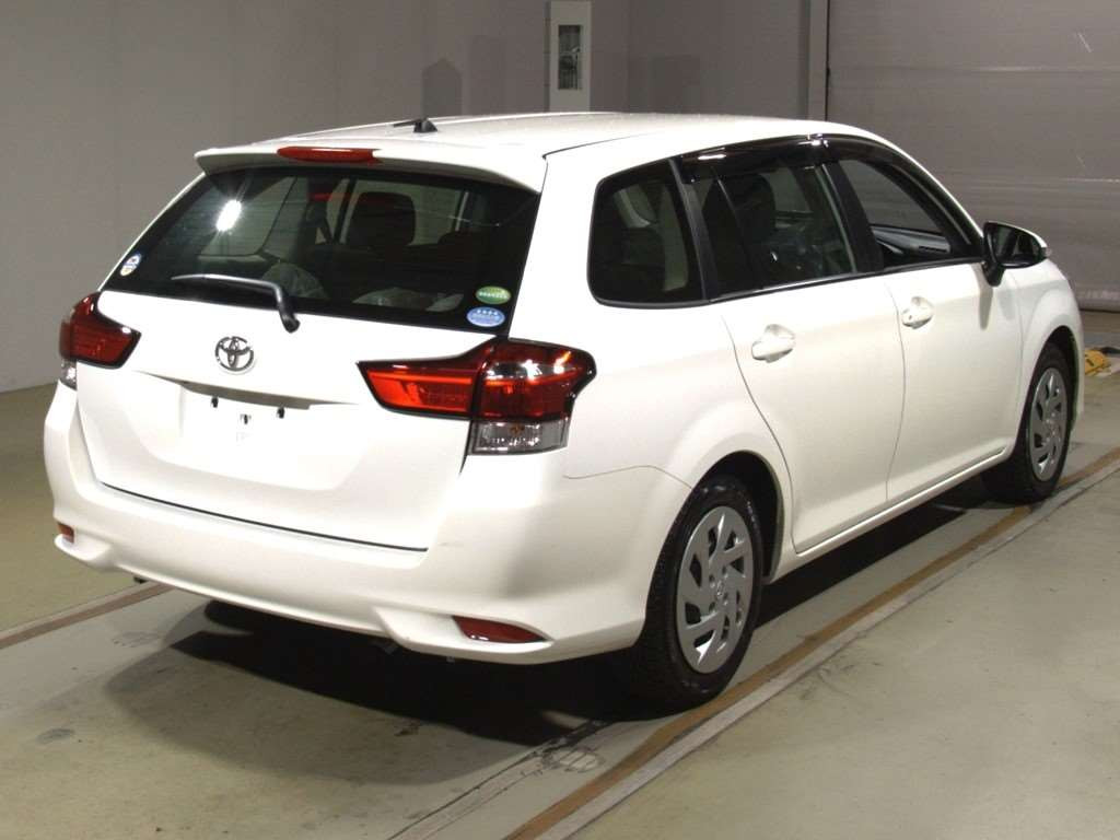 2019 Toyota Corolla Fielder NRE161G[1]