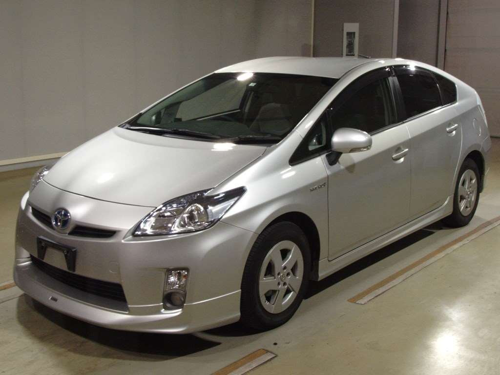 2010 Toyota Prius ZVW30[0]