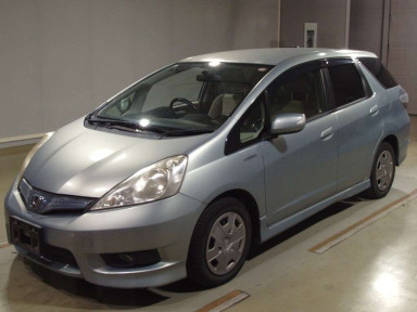 2012 Honda Fit Shuttle Hybrid