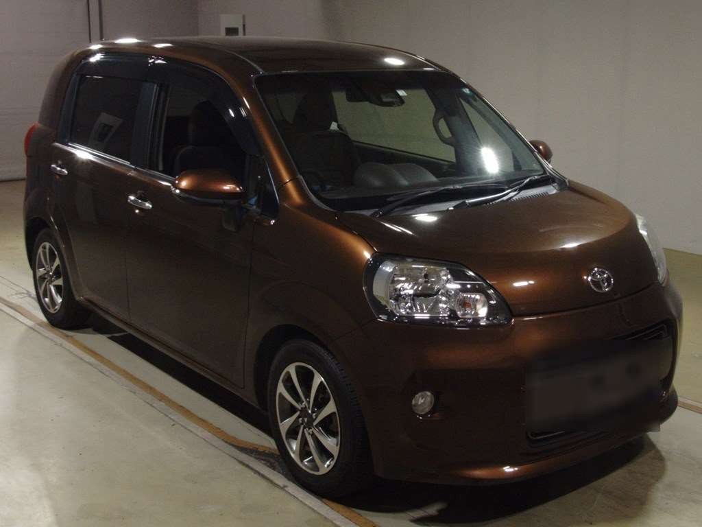 2018 Toyota Porte NSP141[2]