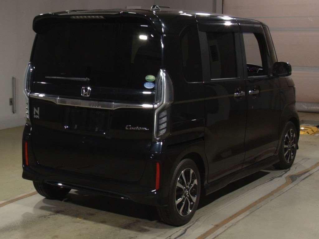 2019 Honda N-BOX CUSTOM JF3[1]