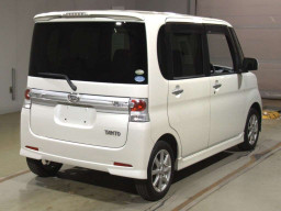 2011 Daihatsu Tanto Custom