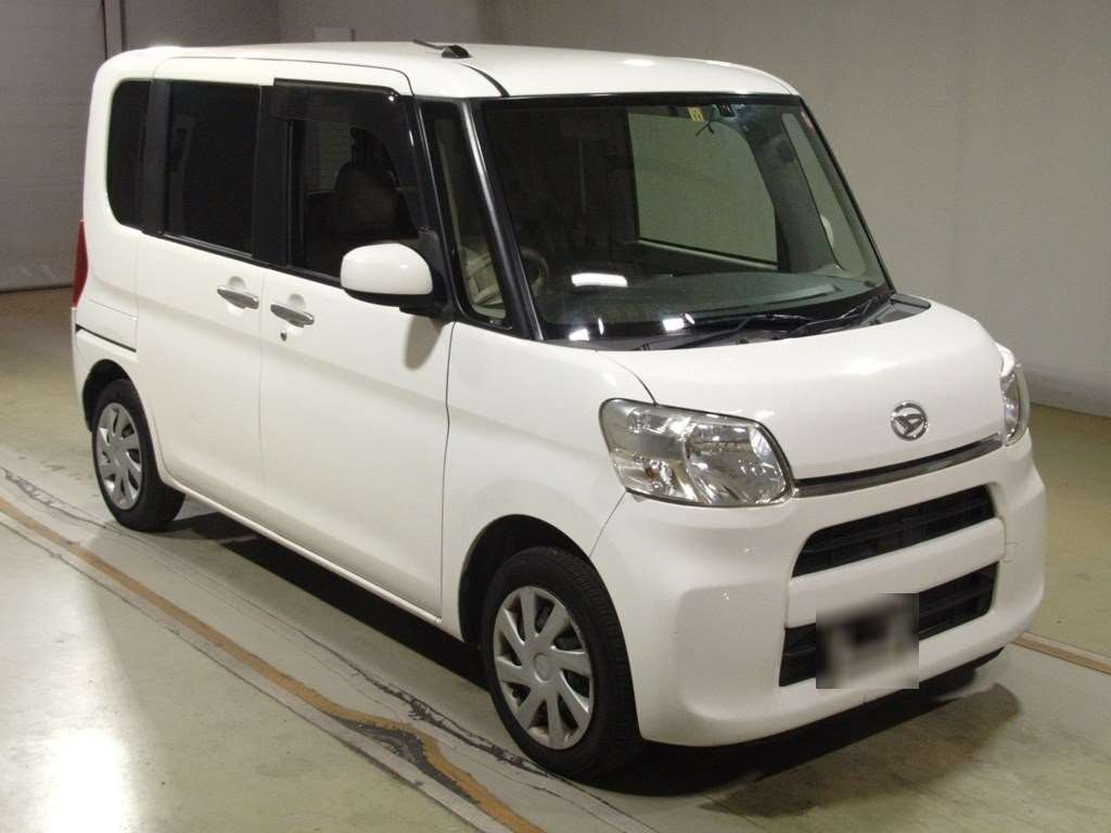 2015 Daihatsu Tanto LA600S[2]