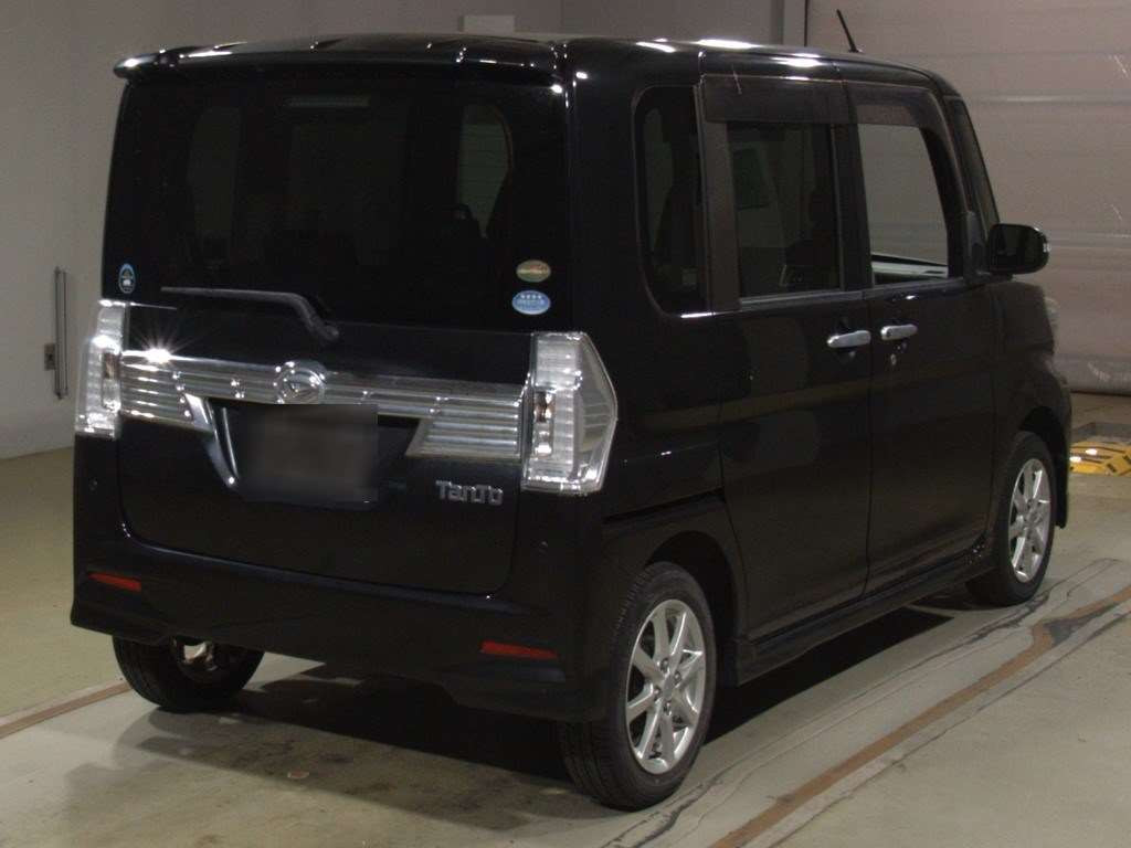 2016 Daihatsu Tanto LA600S[1]