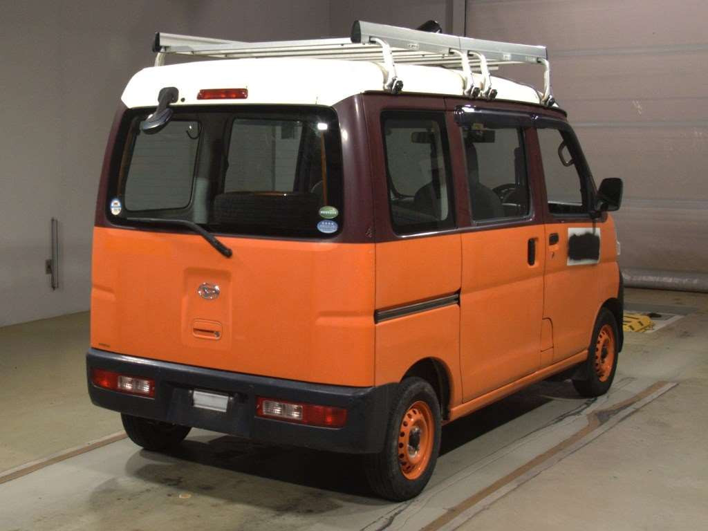 2017 Daihatsu Hijet Cargo S331V[1]