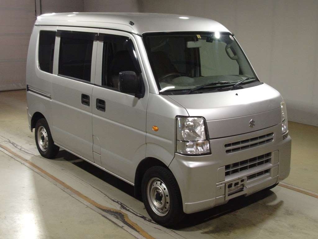 2011 Suzuki Every DA64V[2]