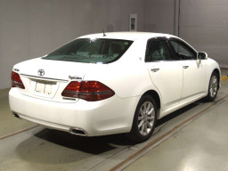 2009 Toyota Crown