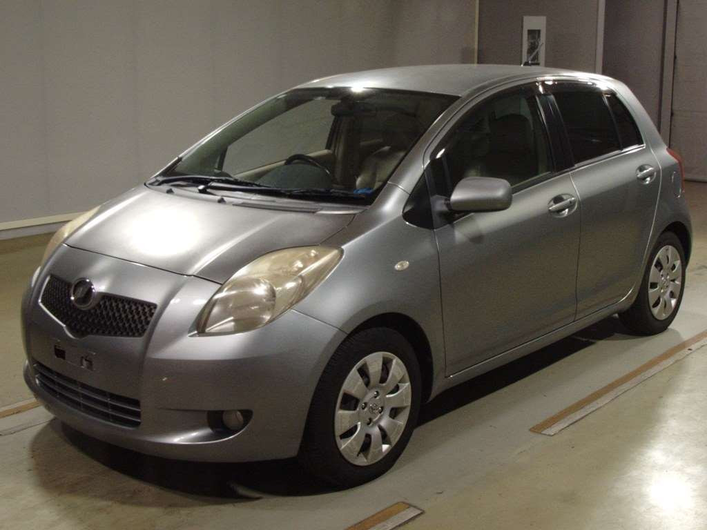 2006 Toyota Vitz SCP90[0]