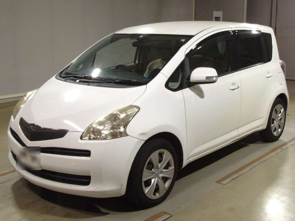 2010 Toyota Ractis SCP100[0]