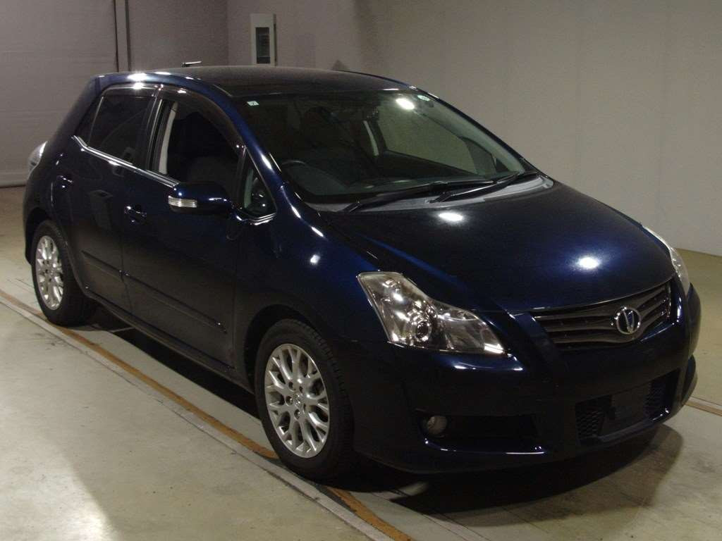 2009 Toyota Blade AZE156H[2]