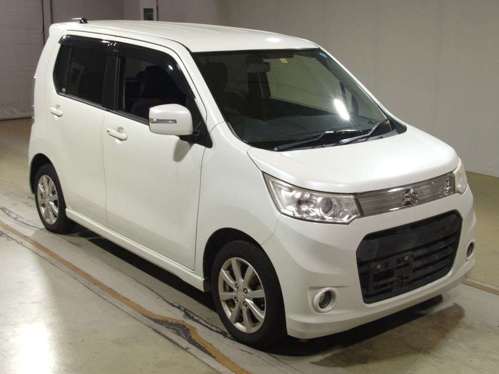 2013 Suzuki WAGON R STINGRAY MH34S[2]