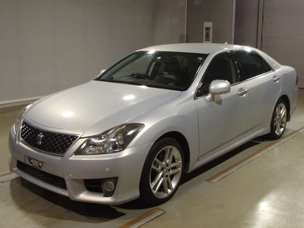 2010 Toyota Crown GRS200[0]