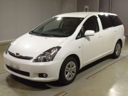 2005 Toyota Wish