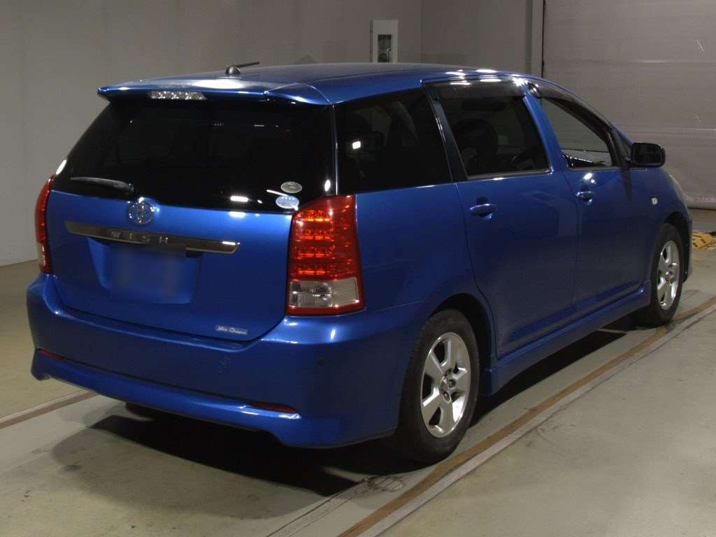 2006 Toyota Wish ZNE10G[1]