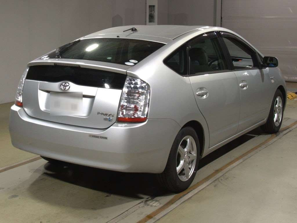 2006 Toyota Prius NHW20[1]