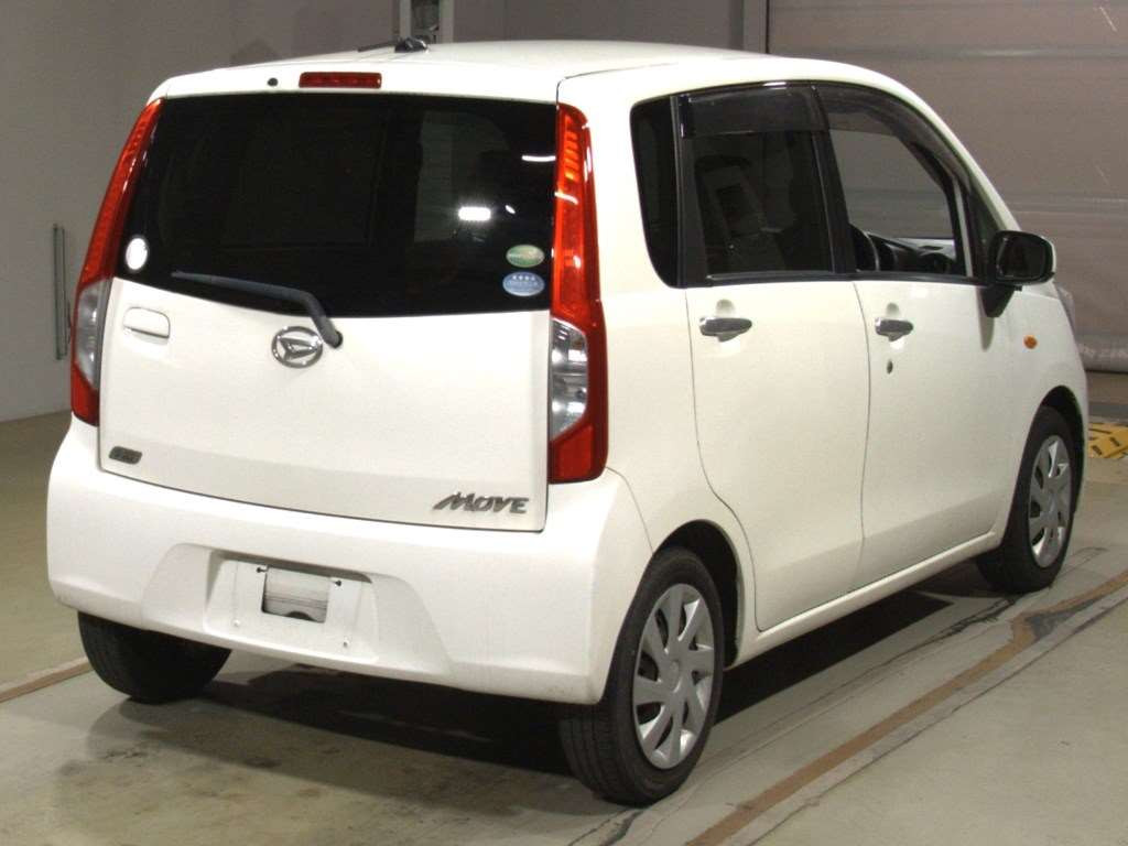 2013 Daihatsu Move LA100S[1]