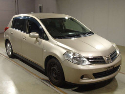 2011 Nissan Tiida