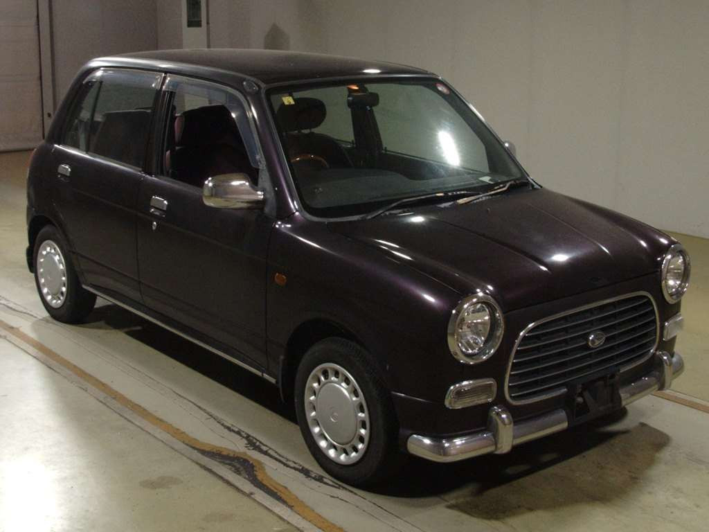 2000 Daihatsu Miragino L700S[2]