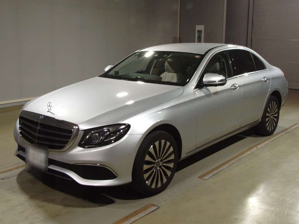 2018 Mercedes Benz E-Class 213071[0]