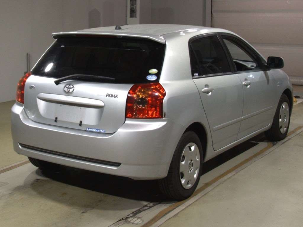 2005 Toyota Corolla Runx NZE121[1]