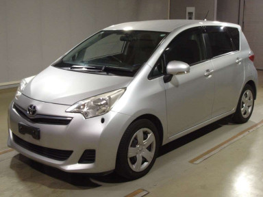 2011 Toyota Ractis