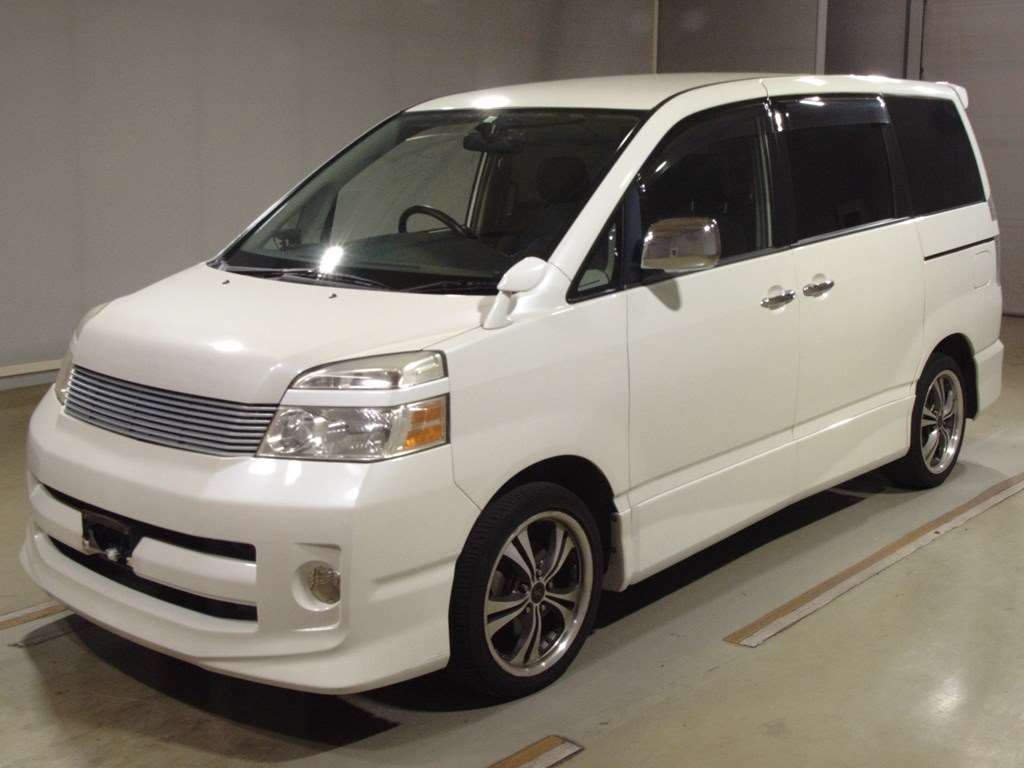 2006 Toyota Voxy AZR60G[0]