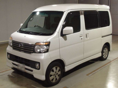 2013 Daihatsu Atrai Wagon