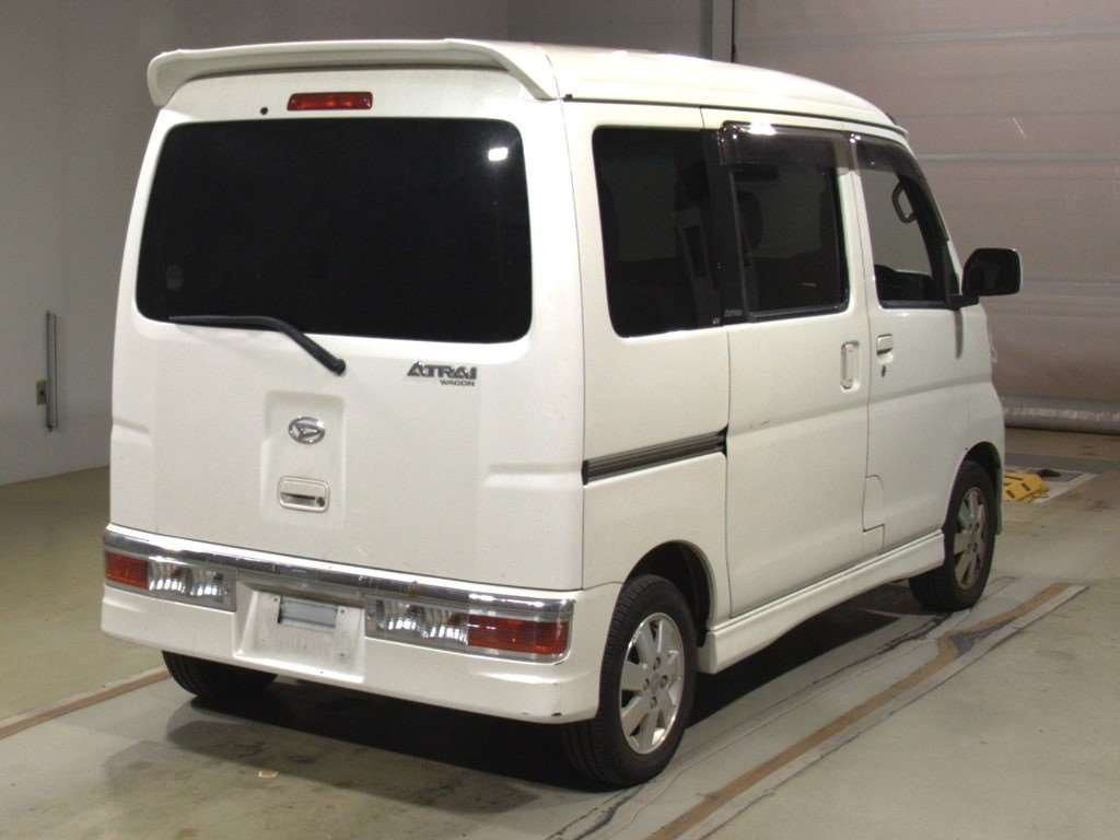 2013 Daihatsu Atrai Wagon S321G[1]