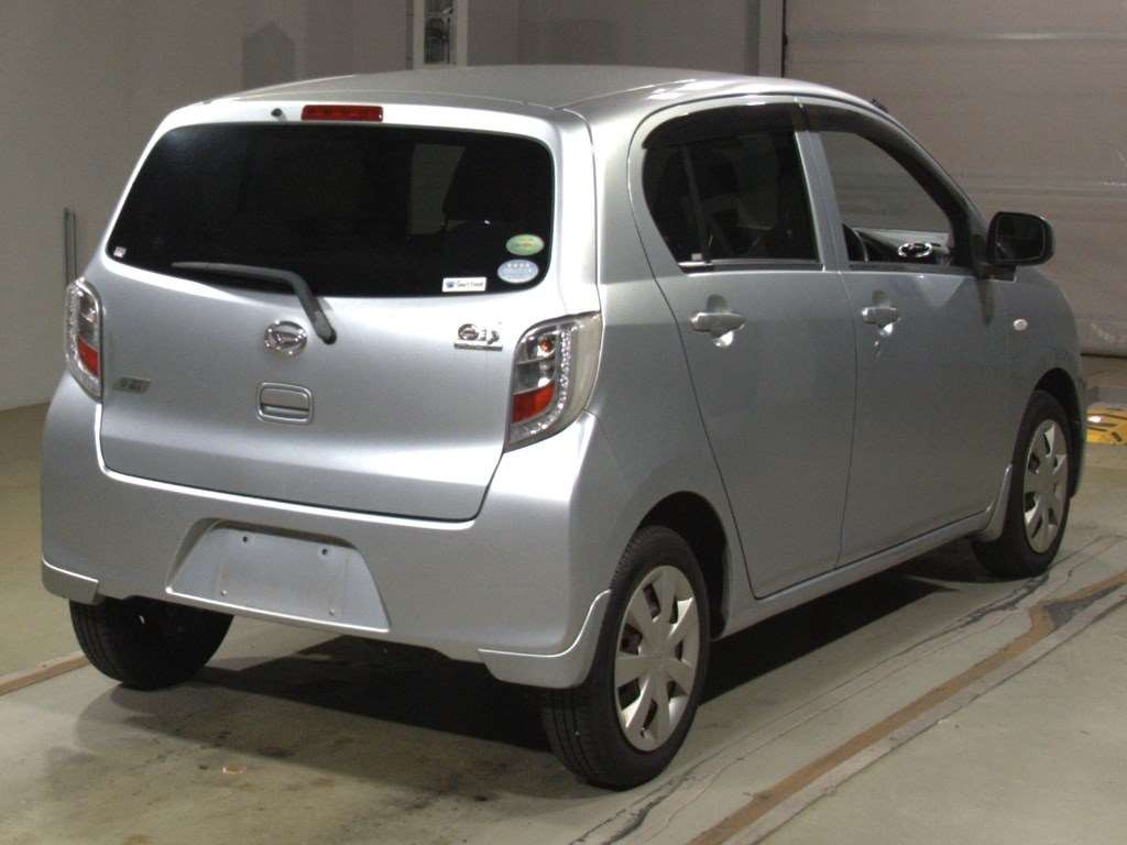 2013 Daihatsu Mira es LA310S[1]