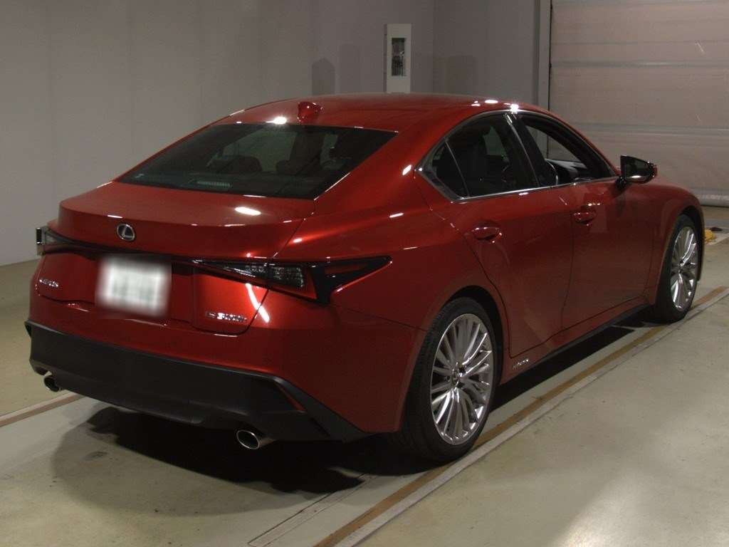 2021 Lexus IS AVE30[1]