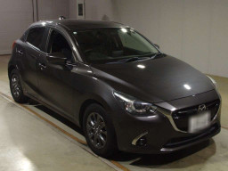 2018 Mazda Demio