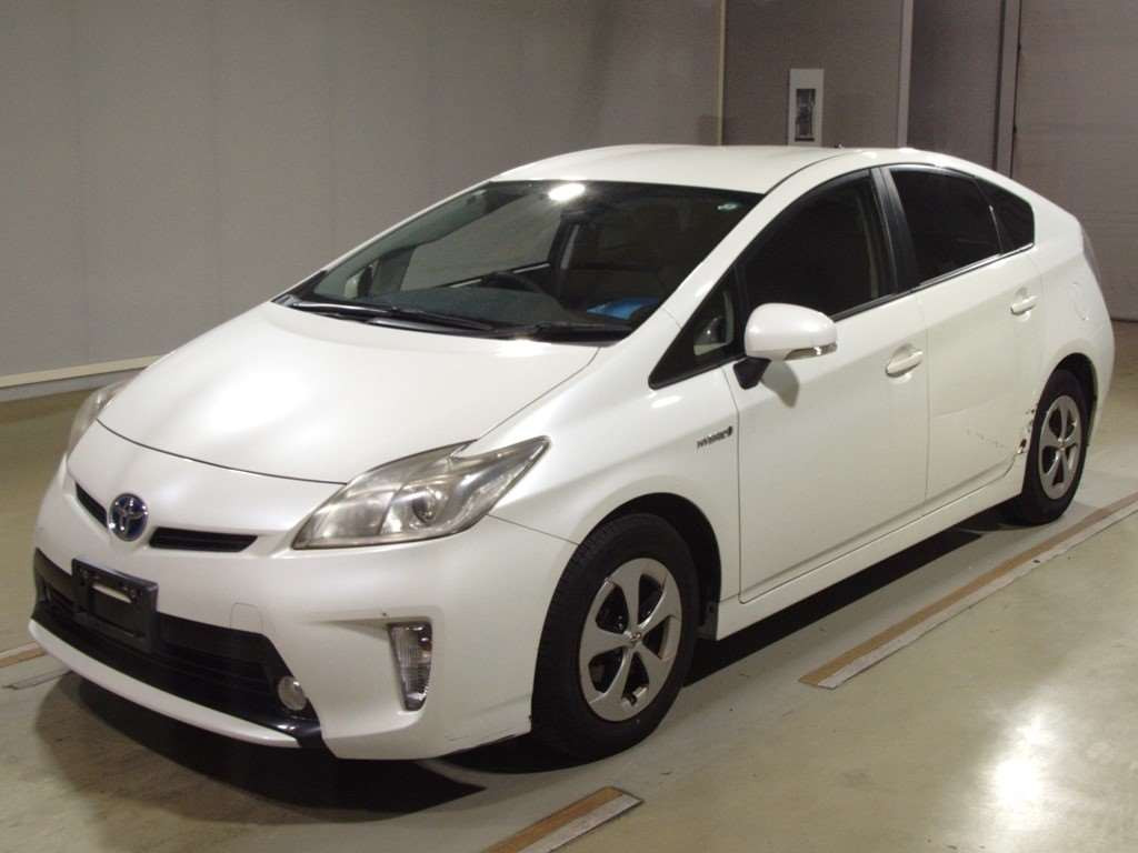 2013 Toyota Prius ZVW30[0]