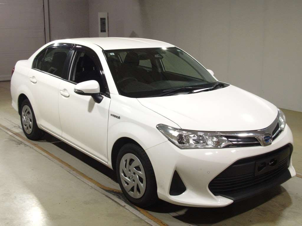 2019 Toyota Corolla Axio NKE165[2]