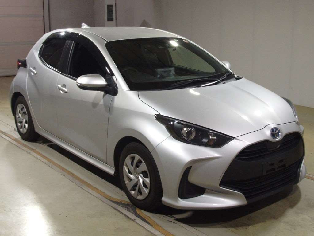 2021 Toyota YARIS MXPH10[2]