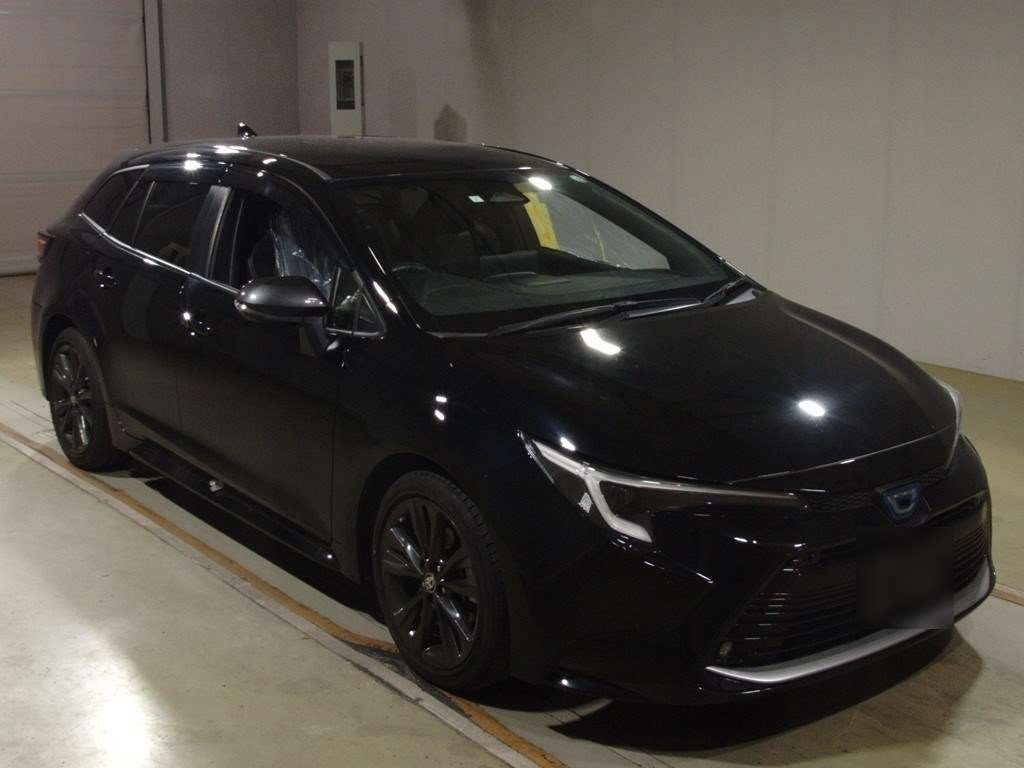 2023 Toyota Corolla Touring Wagon ZWE219W[2]