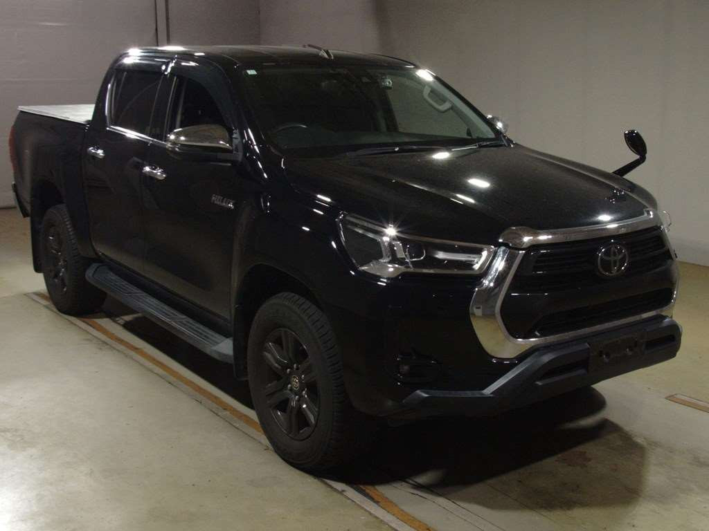 2020 Toyota Hilux GUN125[2]