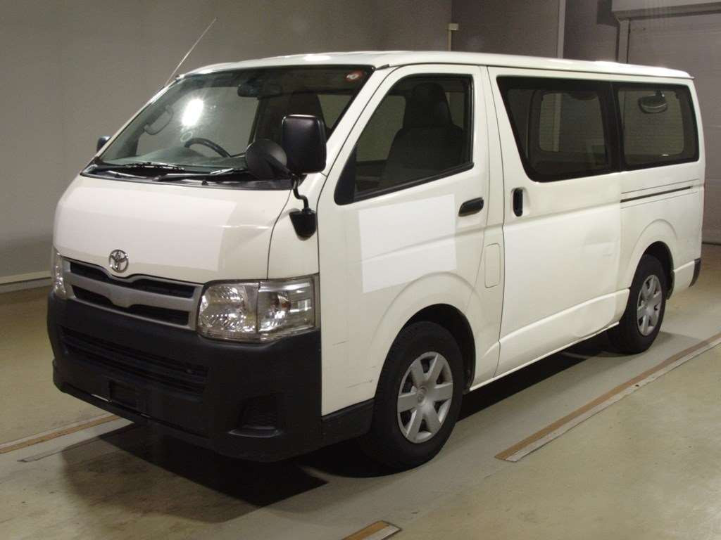 2013 Toyota Hiace Van TRH200V[0]