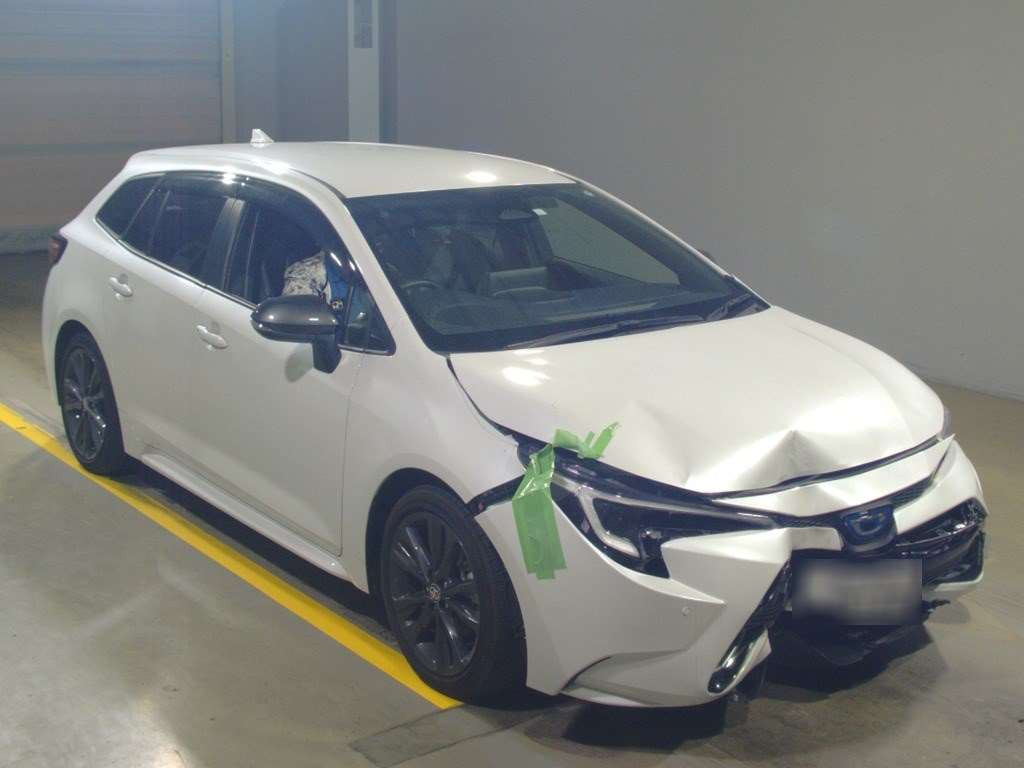 2023 Toyota Corolla Touring Wagon ZWE219W[2]