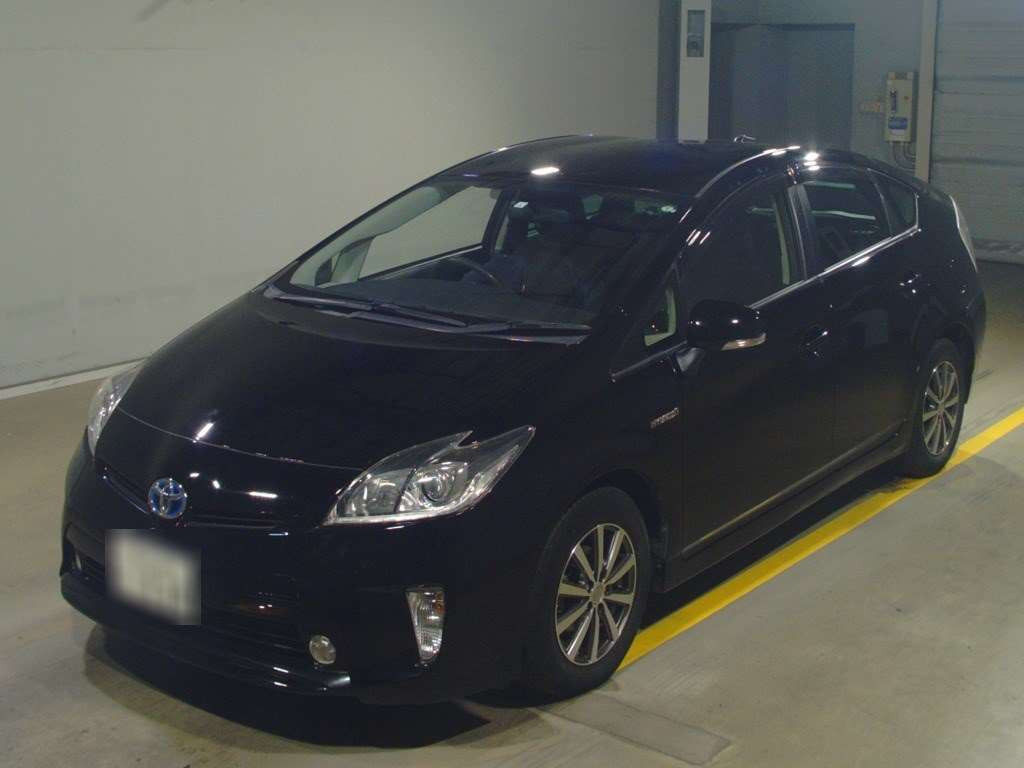 2015 Toyota Prius ZVW30[0]