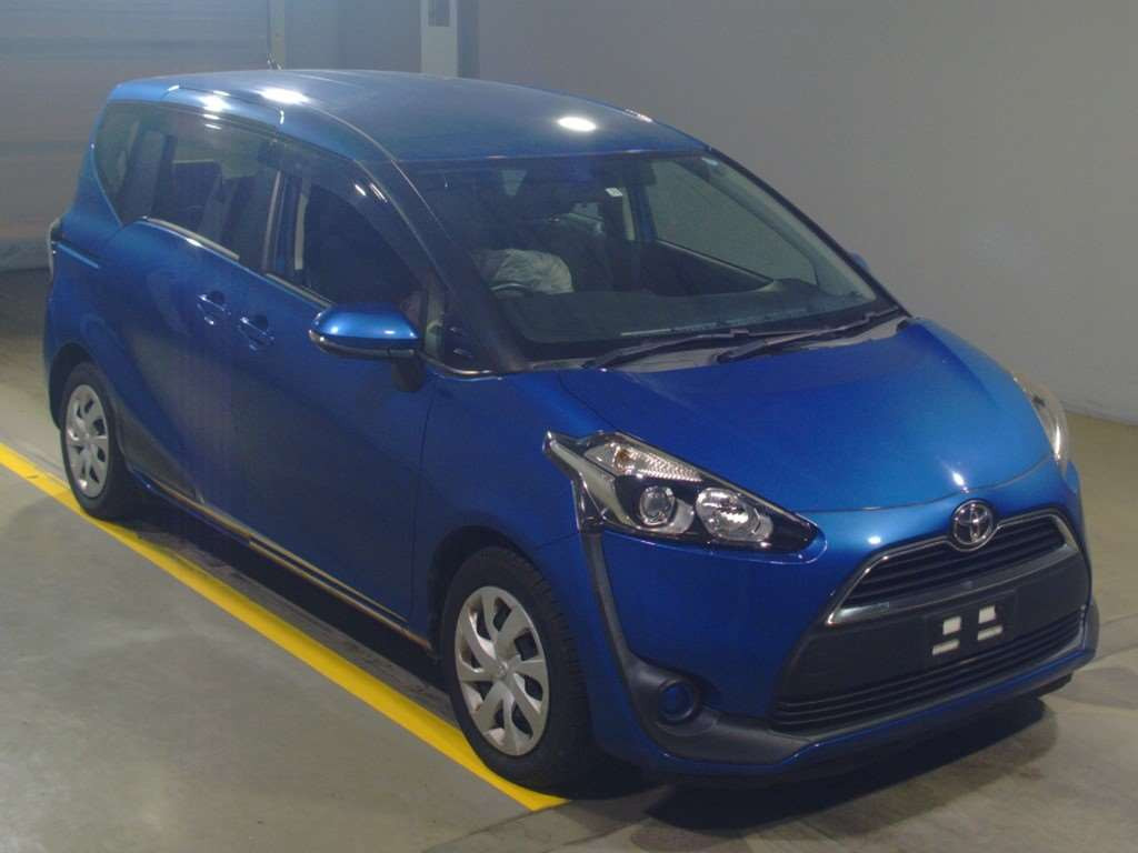 2017 Toyota Sienta NSP170G[2]