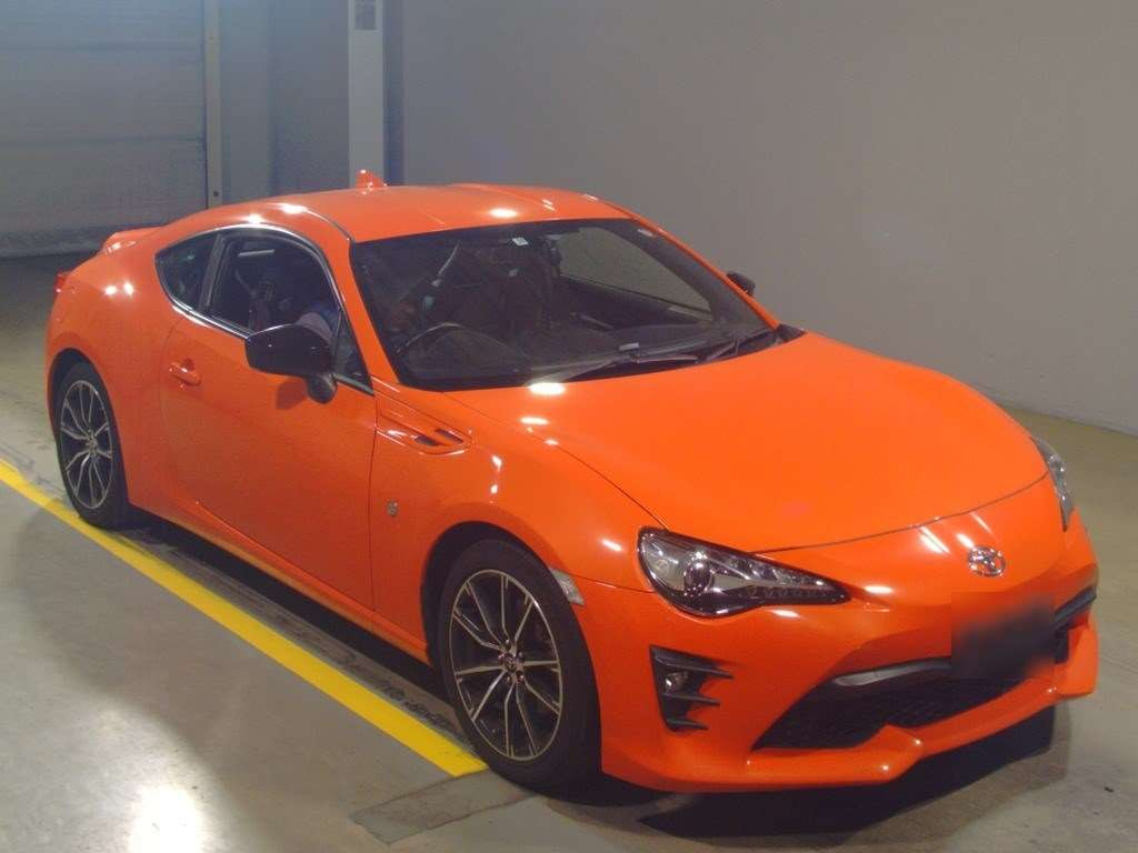 2017 Toyota 86 ZN6[2]