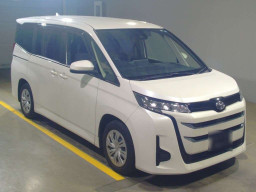 2022 Toyota Noah