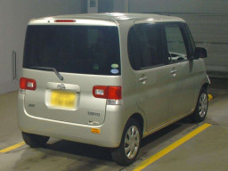 2013 Daihatsu Tanto