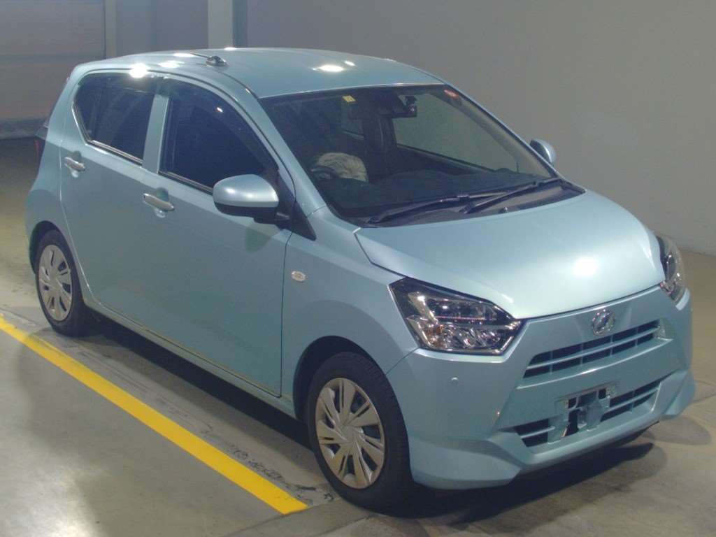 2021 Daihatsu Mira es LA350S[2]